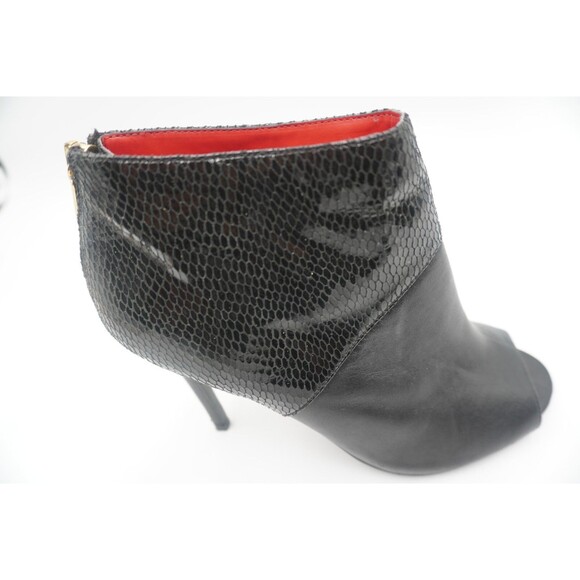 Charles Jourdan Black Snakeskin Back Zipper Peep Toe Stiletto Ankle Boot Sz 8.5 - Picture 4 of 12